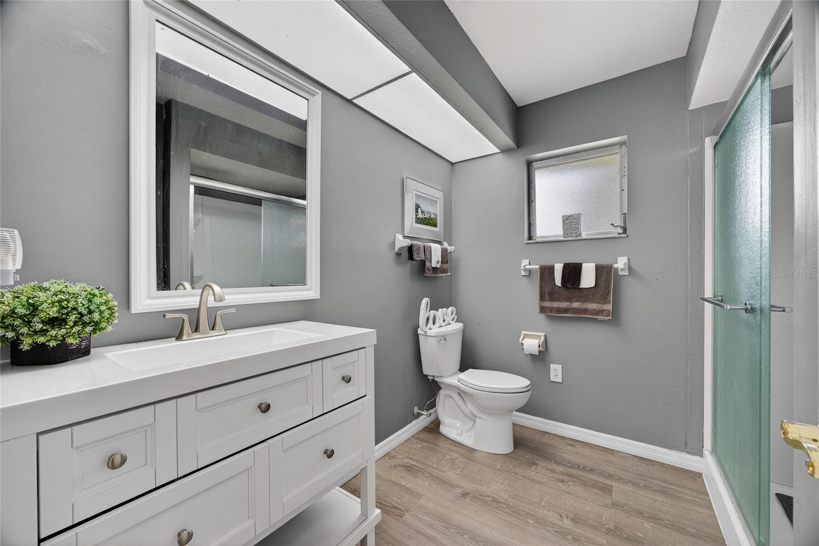 Image 19 of 36 For 36 Bunker Lane