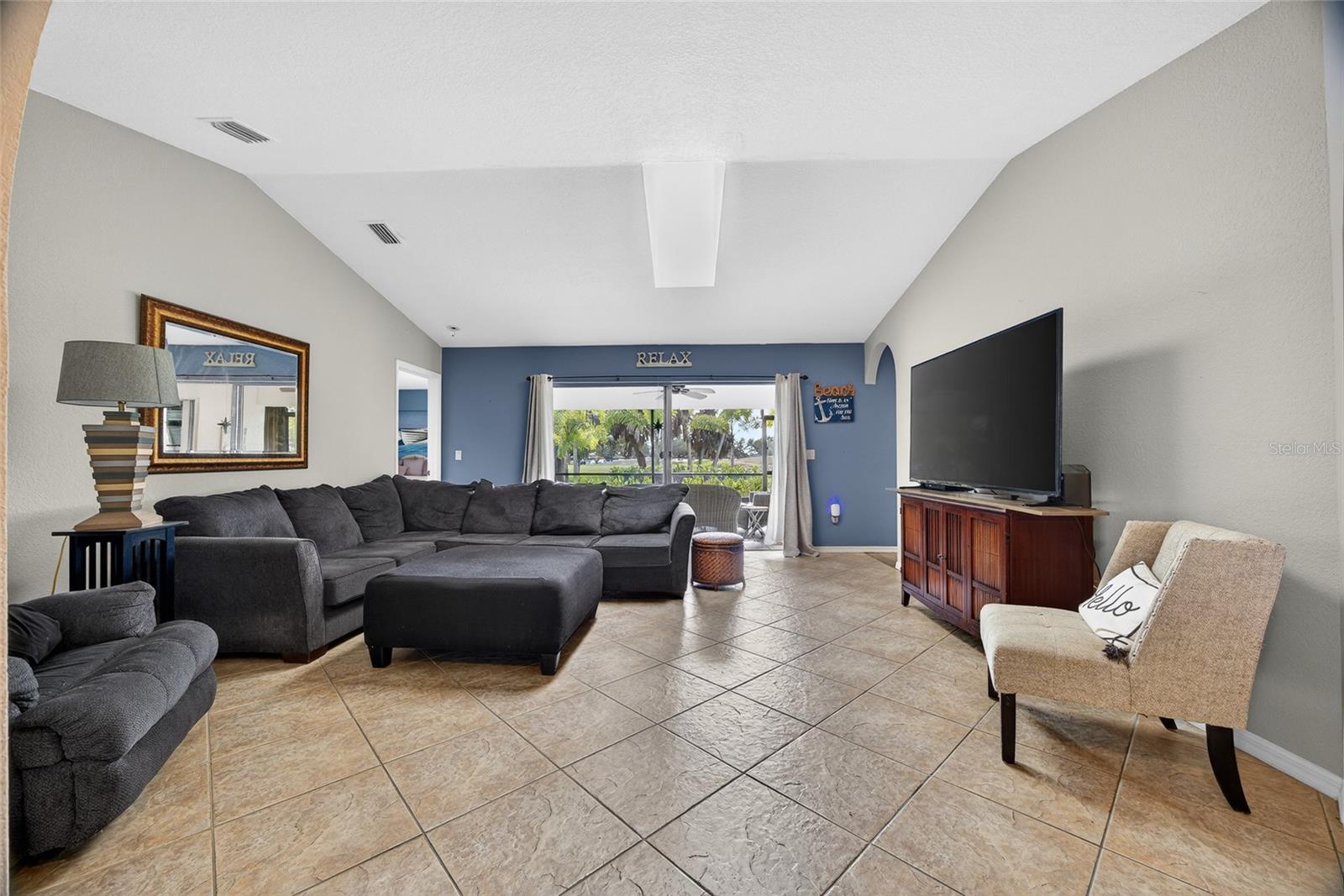 Image 5 of 36 For 36 Bunker Lane