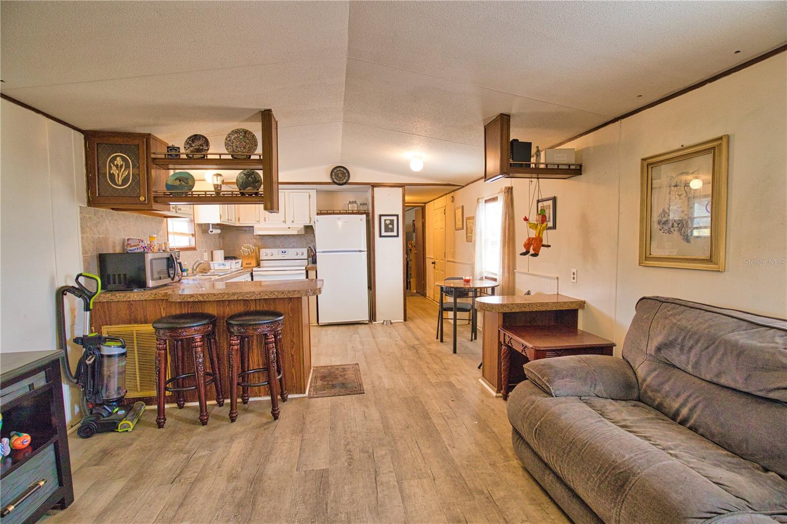 Image 25 of 51 For 1464 Leisure Avenue