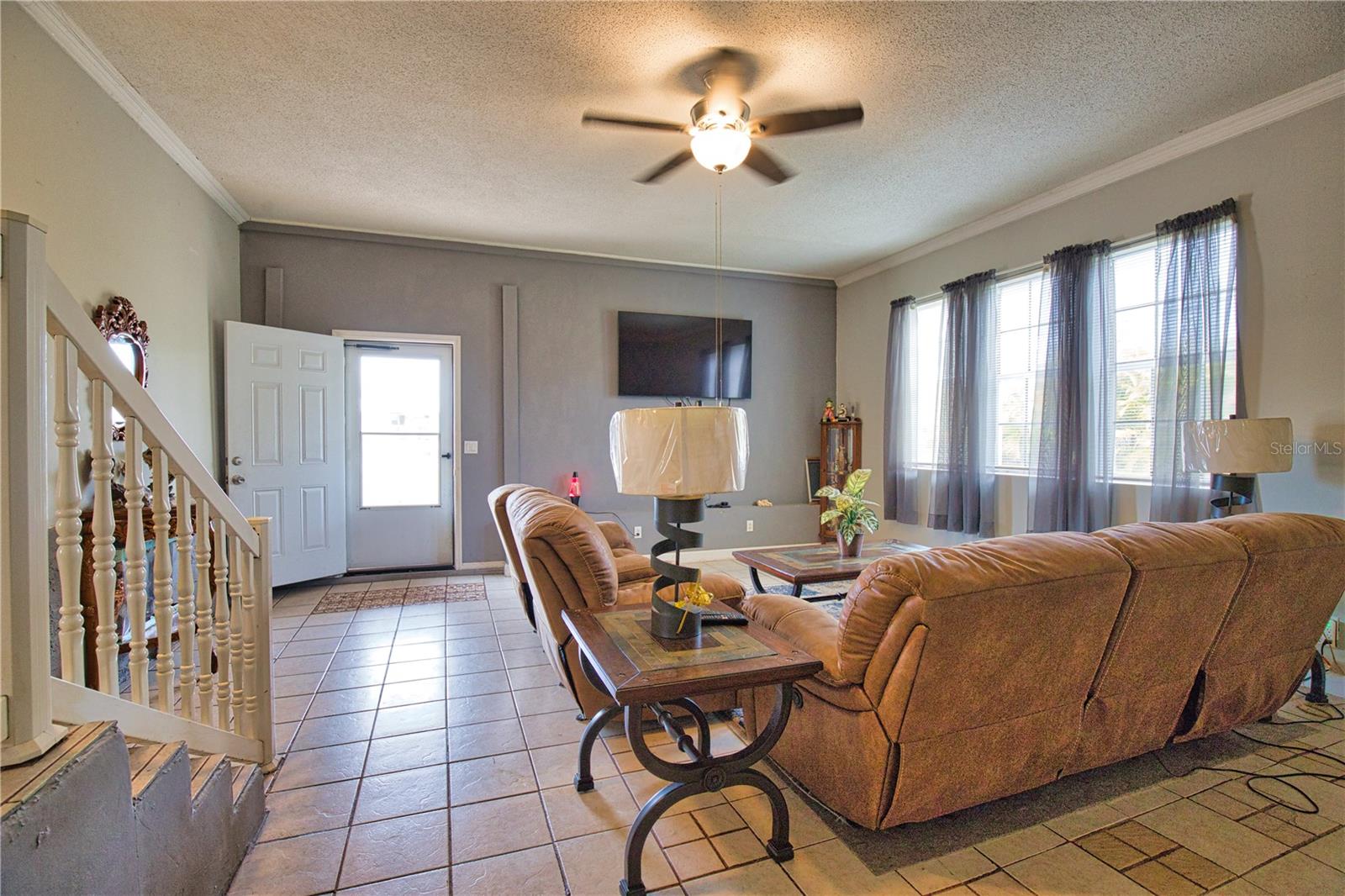 Image 8 of 51 For 1464 Leisure Avenue