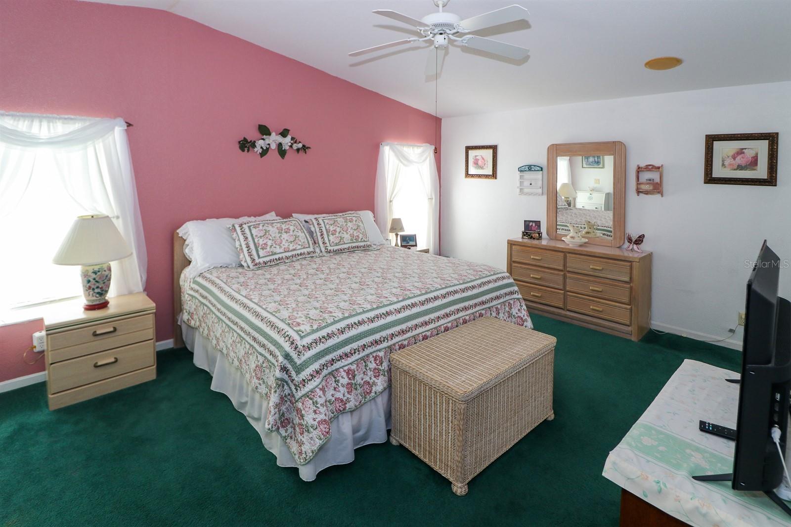 Image 17 of 38 For 10101 Burnt Store Road 41