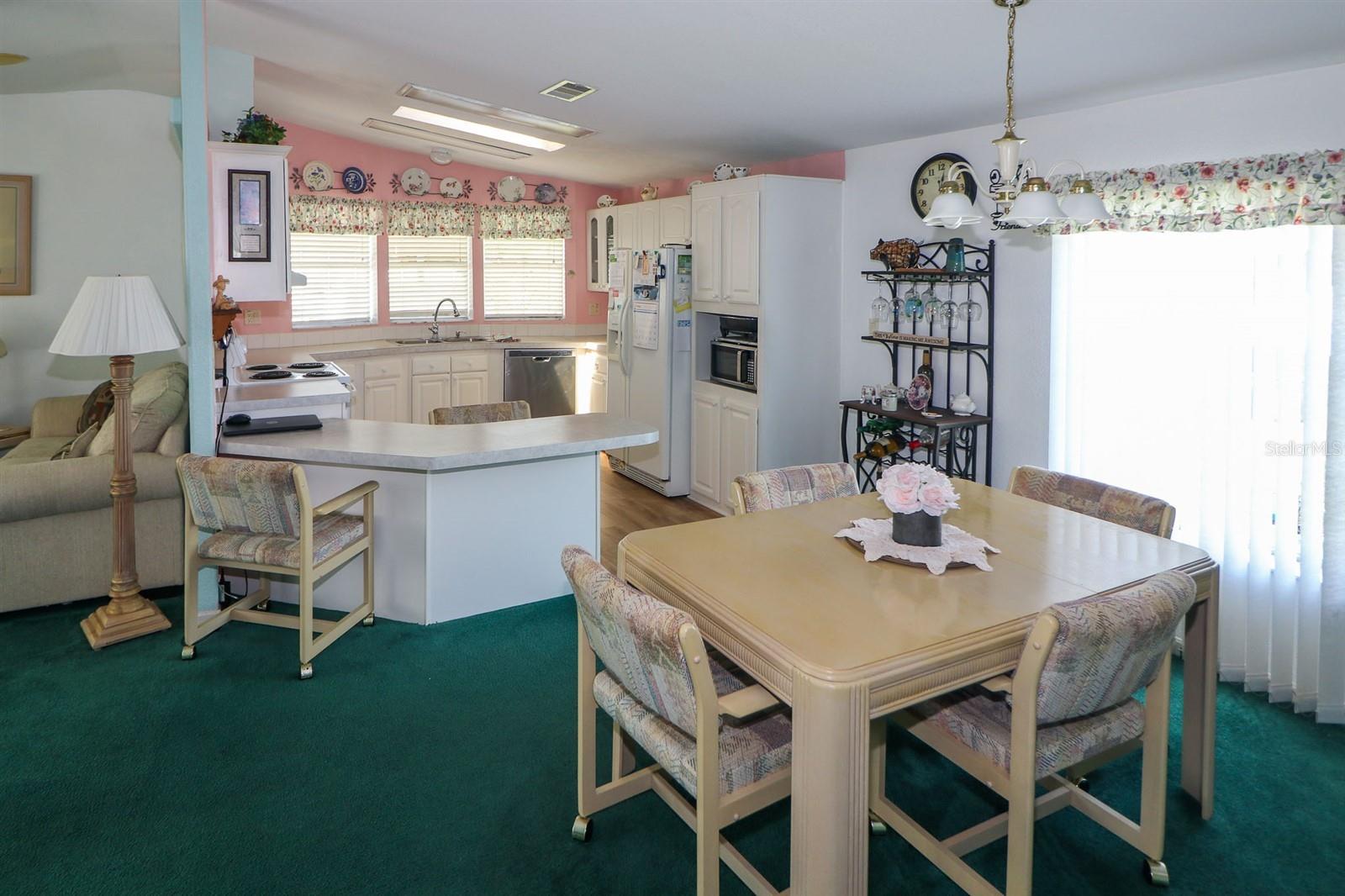 Image 9 of 38 For 10101 Burnt Store Road 41