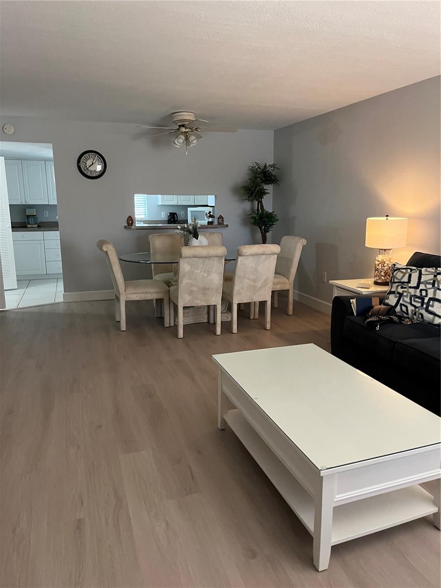 Image 5 of 20 For 1531 Placida Road 10-103