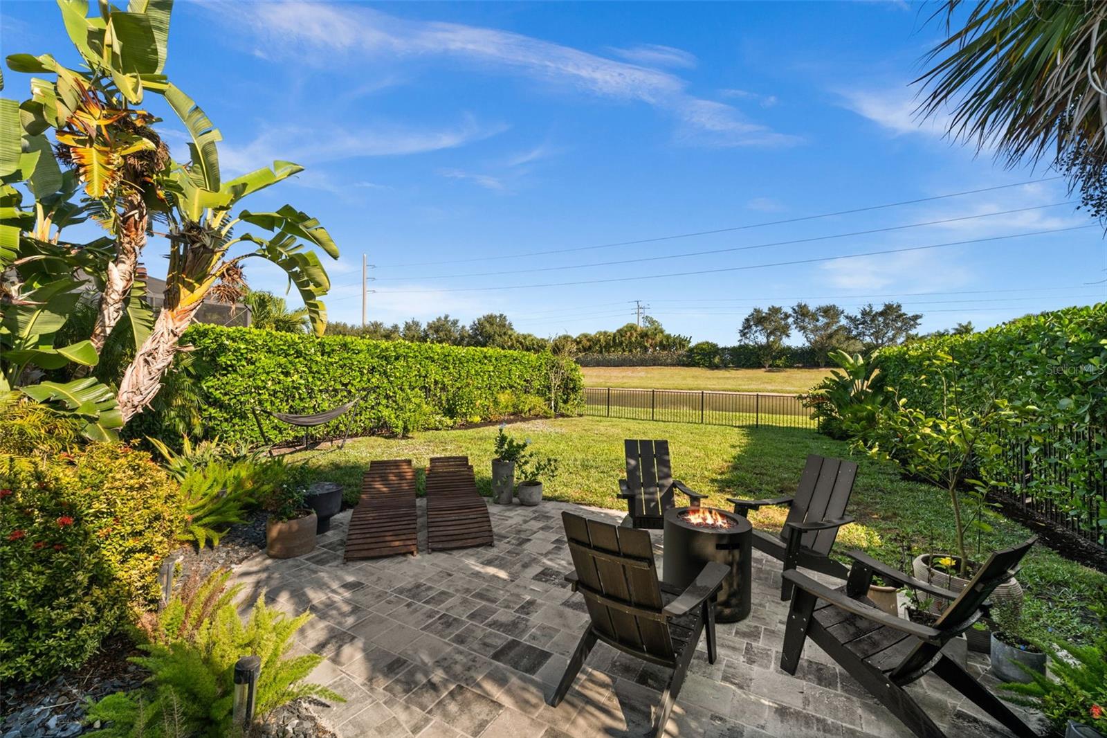 Image 40 of 72 For 10661 Essex Square Boulevard