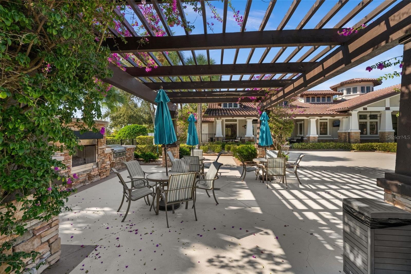 Image 49 of 72 For 10661 Essex Square Boulevard