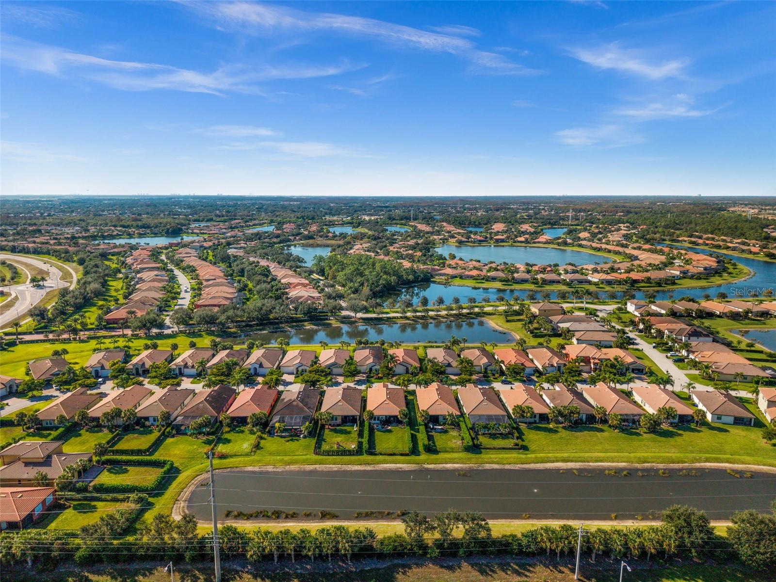 Image 61 of 72 For 10661 Essex Square Boulevard