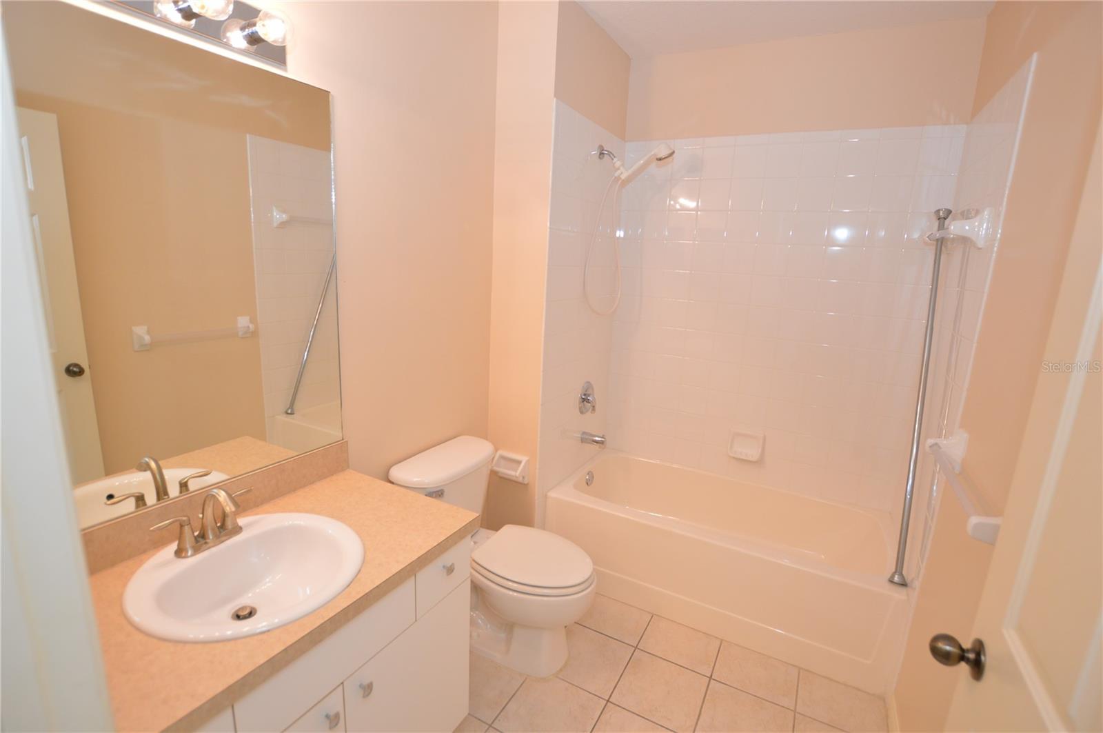 Image 18 of 31 For 19385 Water Oak Drive 203