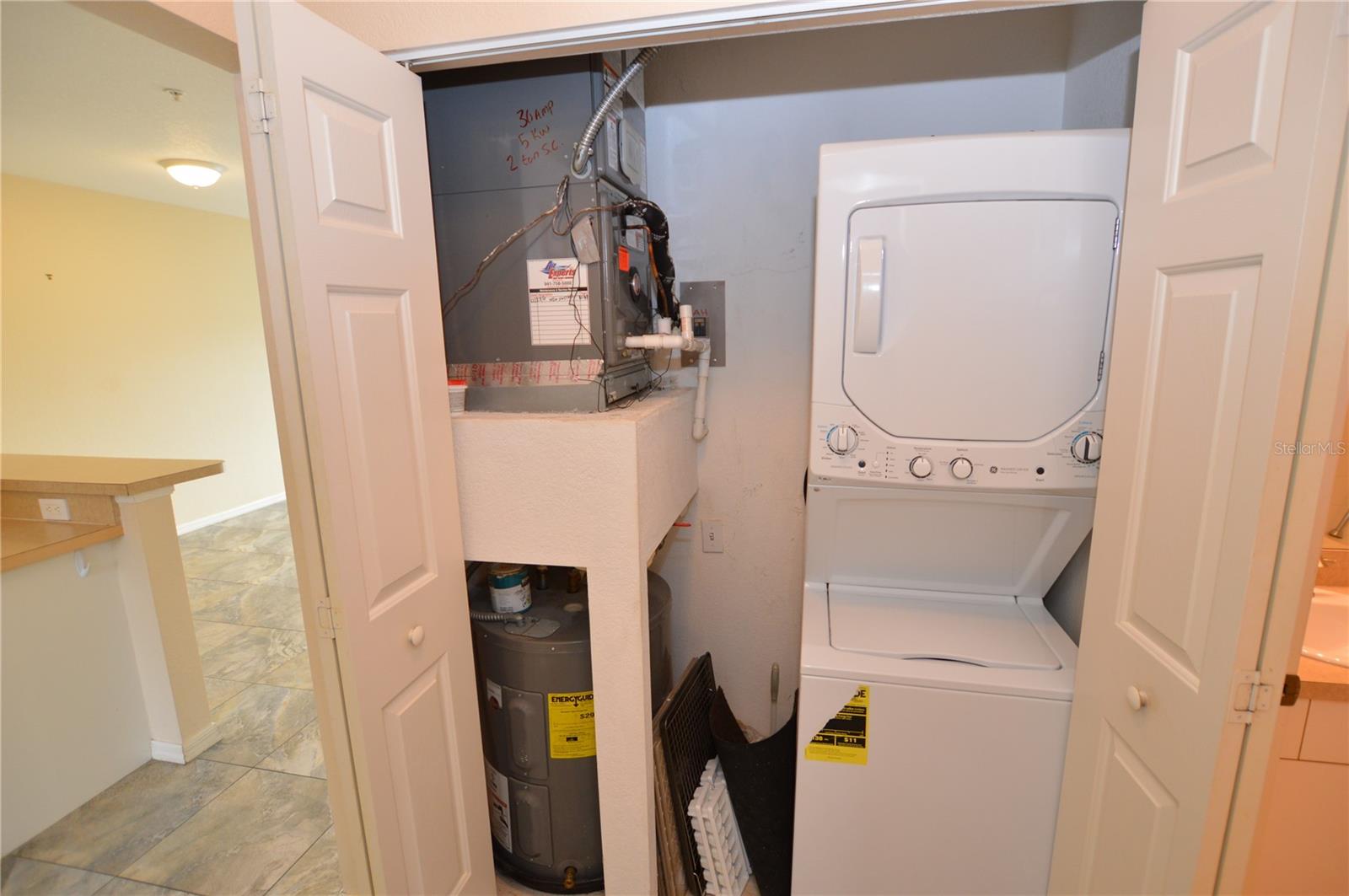 Image 19 of 31 For 19385 Water Oak Drive 203