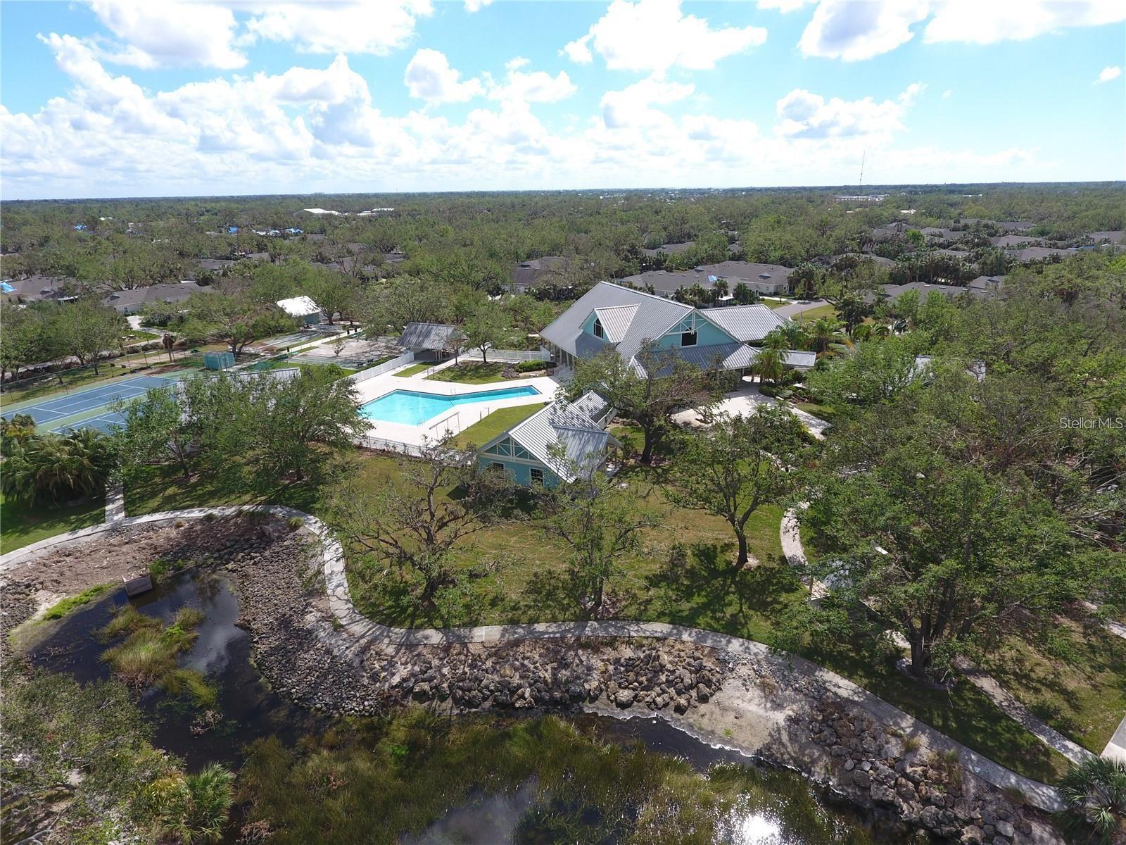 Image 29 of 31 For 19385 Water Oak Drive 203