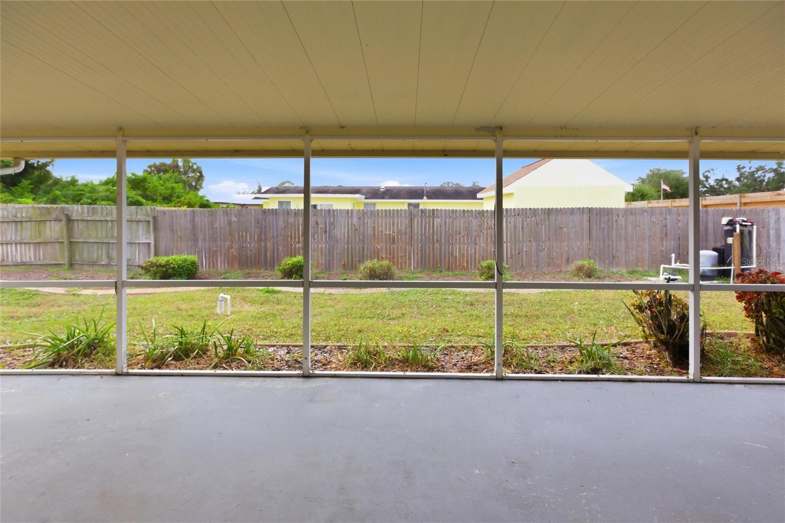 Image 5 of 30 For 1107 Seneca Road