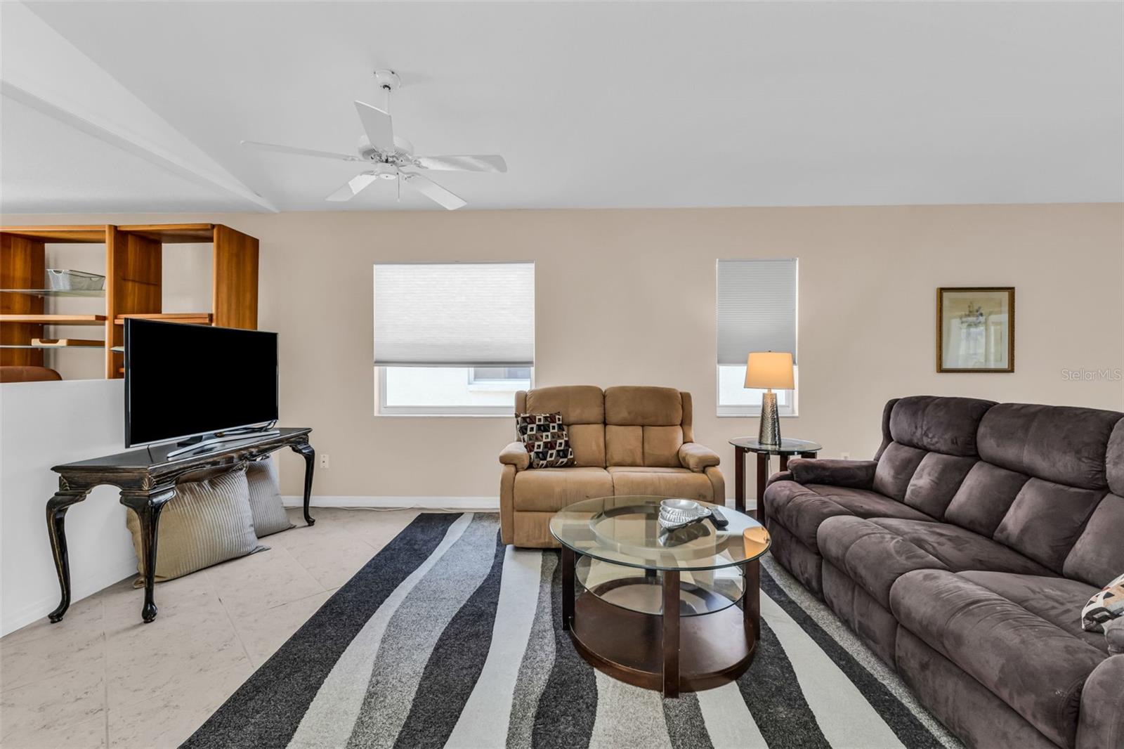 Image 10 of 42 For 13412 Pembroke Circle N