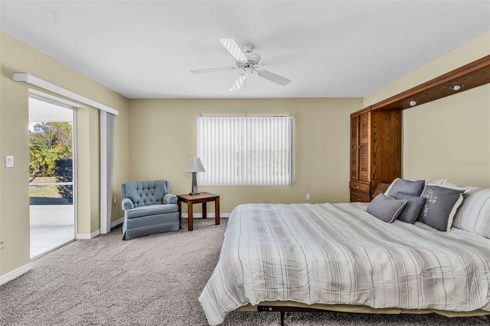 Image 24 of 42 For 13412 Pembroke Circle N