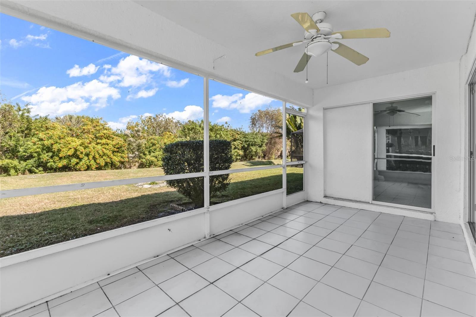 Image 29 of 42 For 13412 Pembroke Circle N