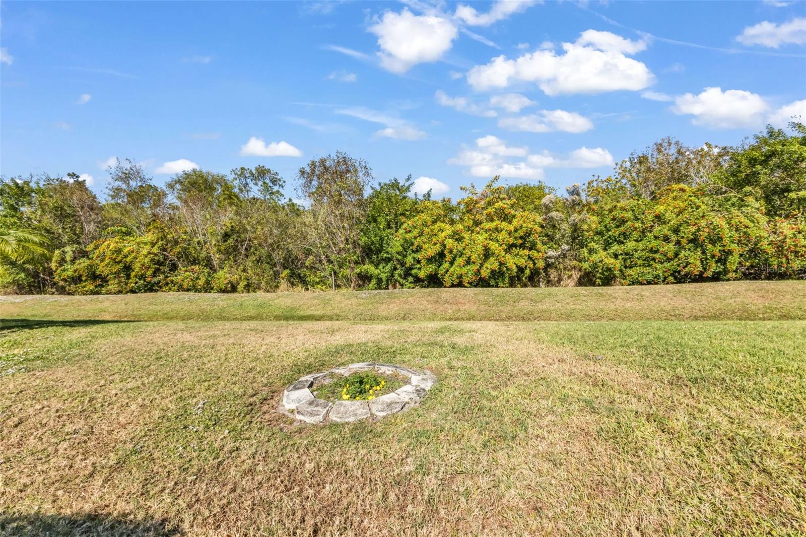 Image 30 of 42 For 13412 Pembroke Circle N