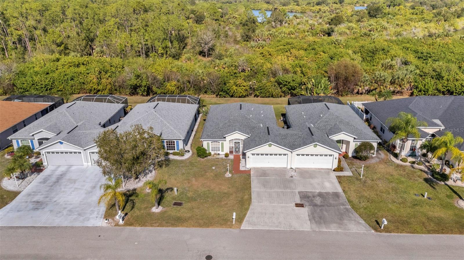 Image 36 of 42 For 13412 Pembroke Circle N