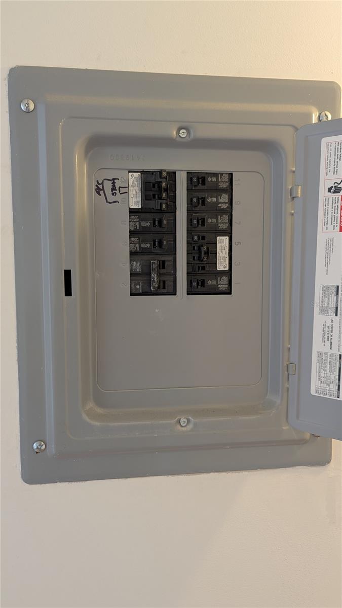 Image 14 of 35 For 4158 Tamiami Trail U3