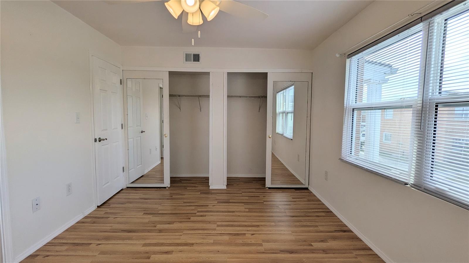 Image 17 of 35 For 4158 Tamiami Trail U3