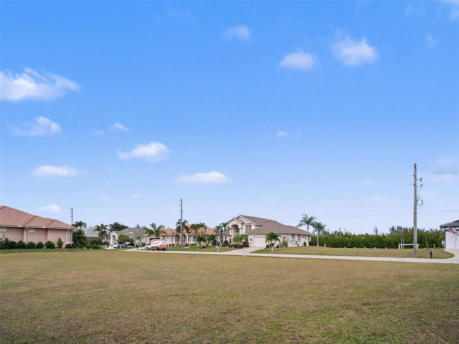 Image 10 of 18 For 1247 Pine Siskin Drive