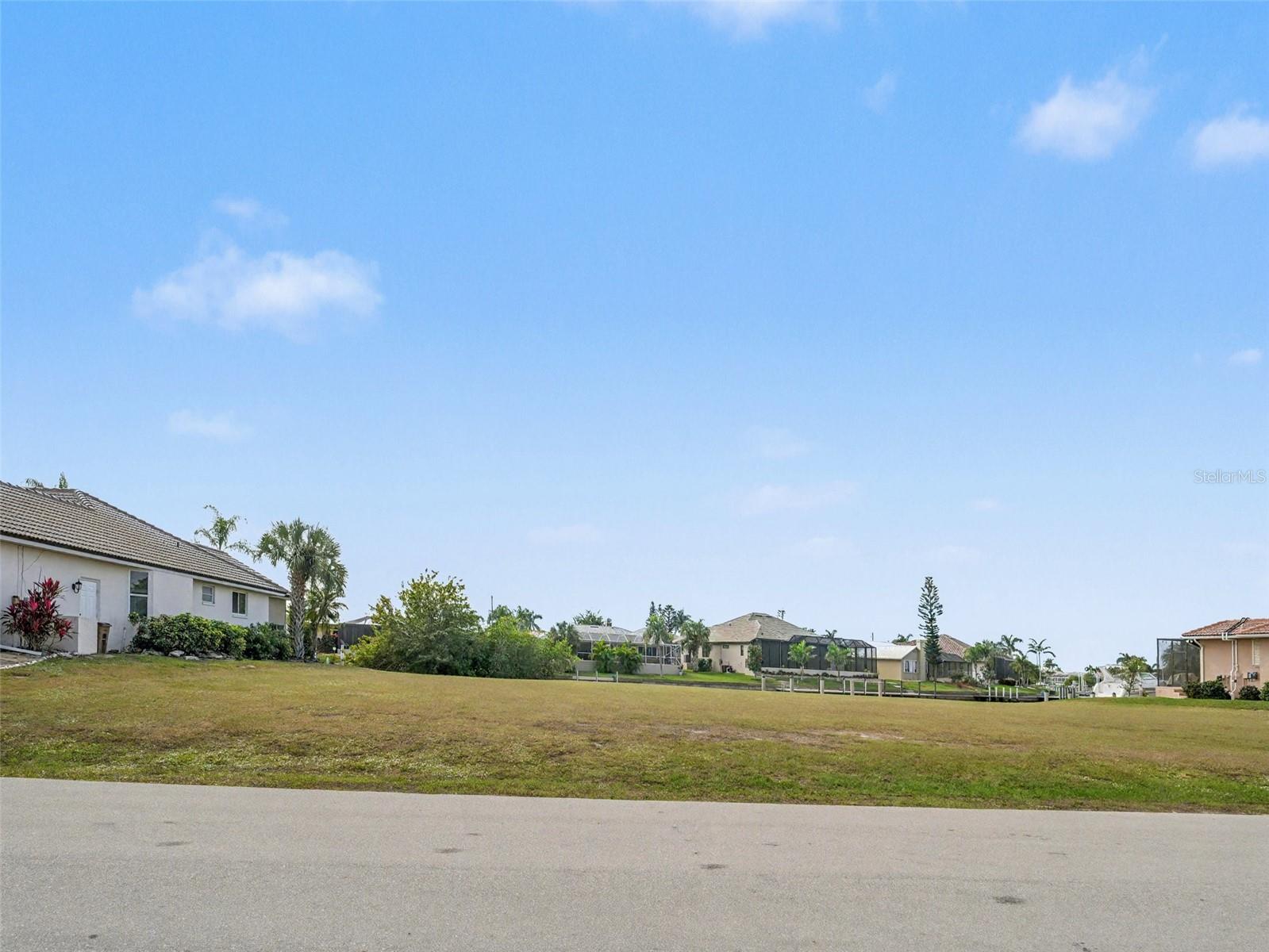 Image 2 of 18 For 1247 Pine Siskin Drive