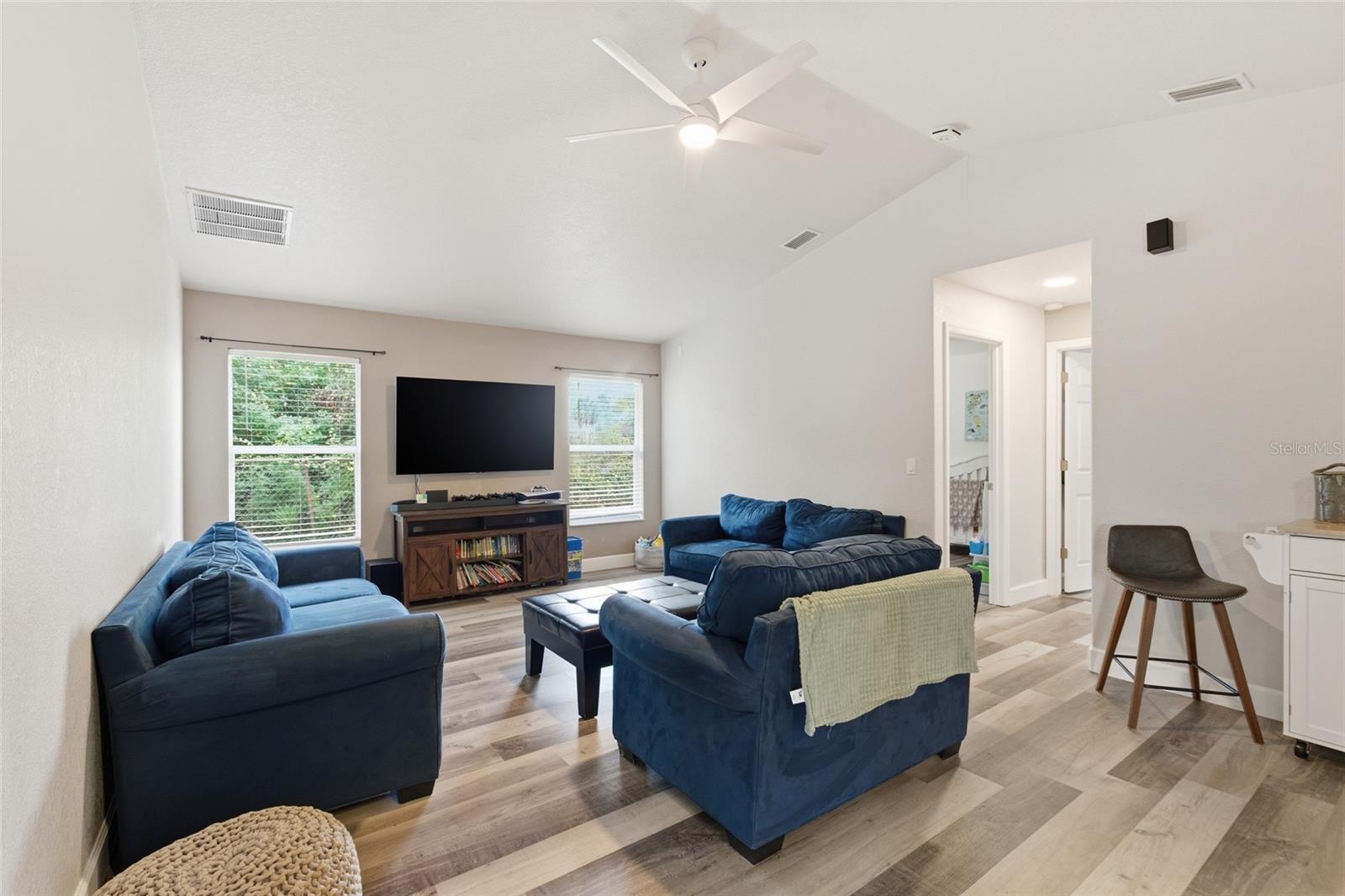 Image 21 of 62 For 4409 Kenoska Street