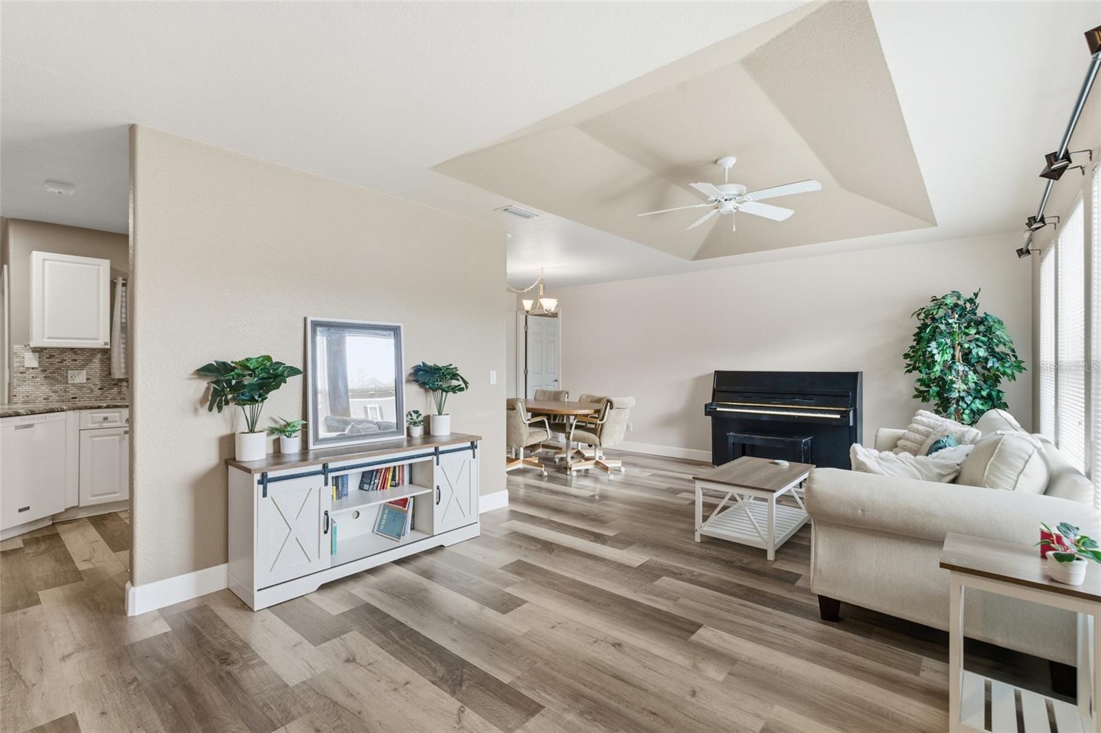 Image 3 of 62 For 4409 Kenoska Street