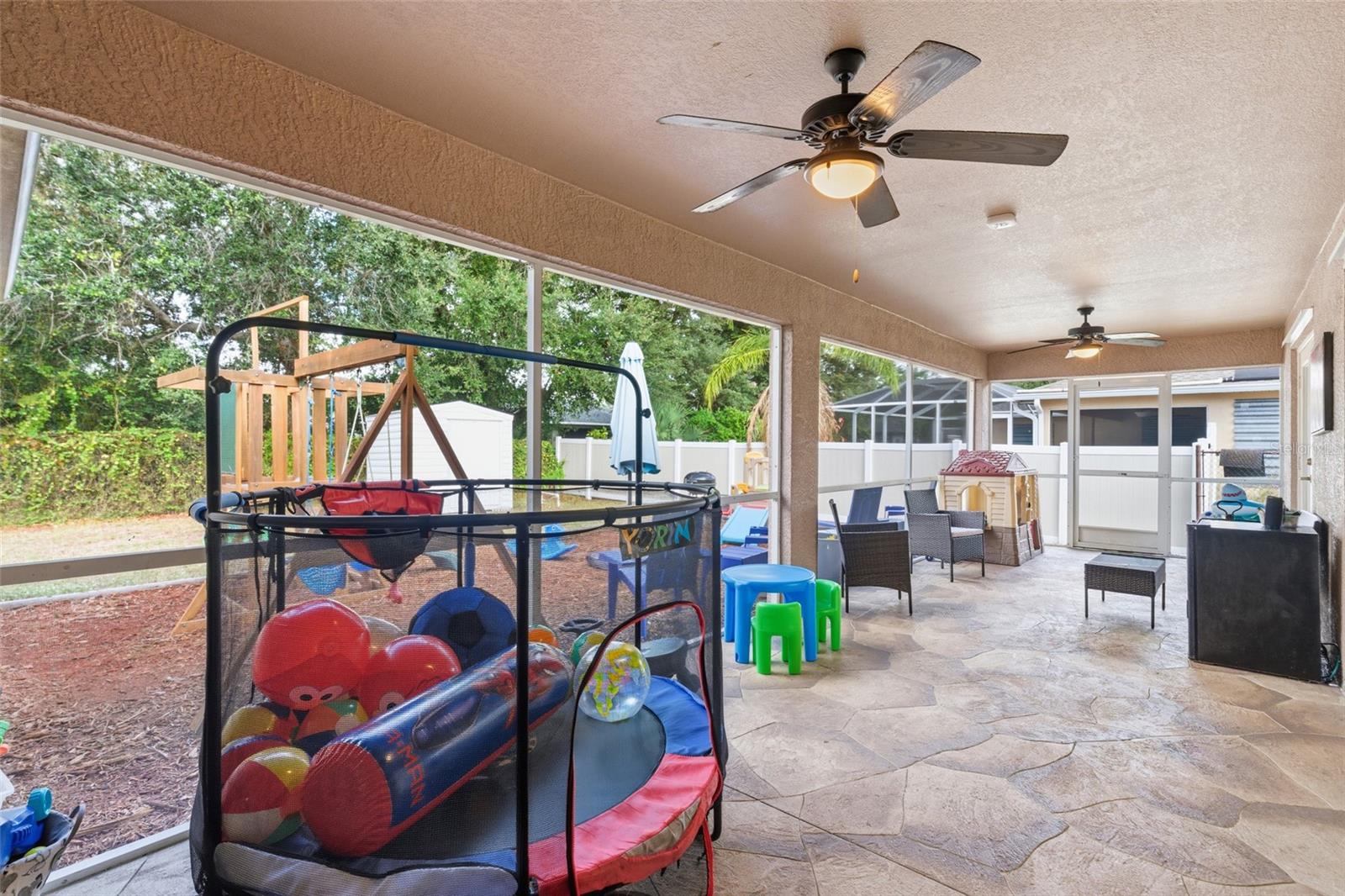 Image 42 of 62 For 4409 Kenoska Street