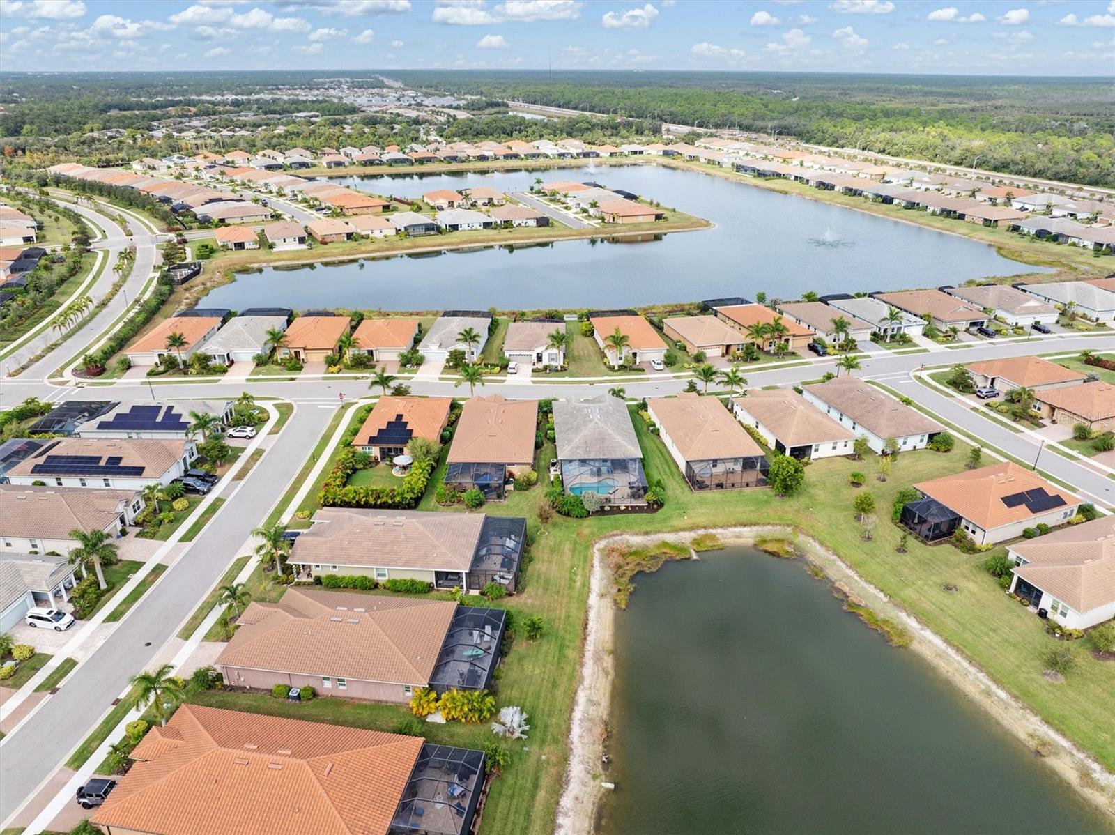 Image 39 of 90 For 11819 Sistine Lane