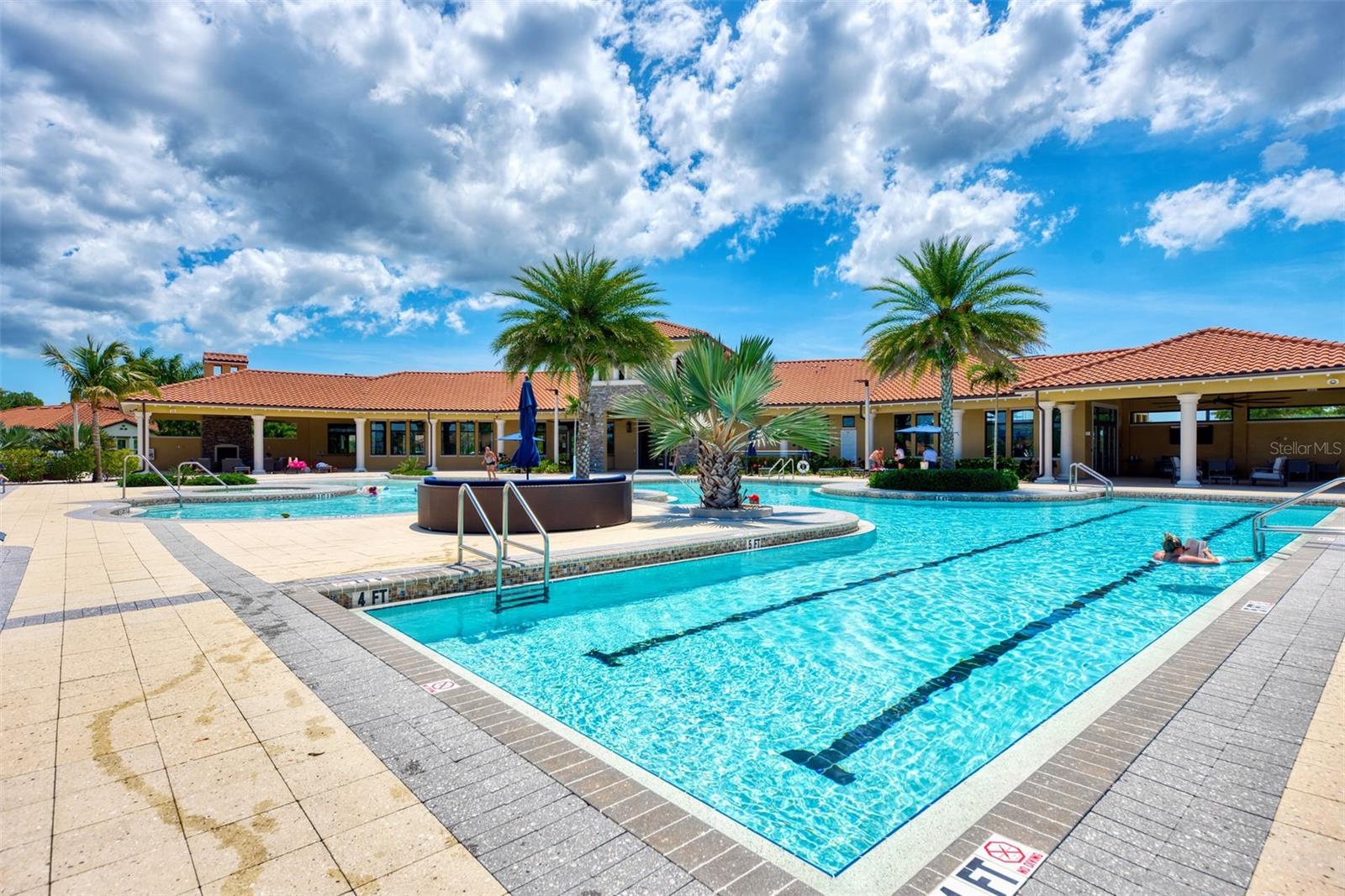 Image 51 of 90 For 11819 Sistine Lane