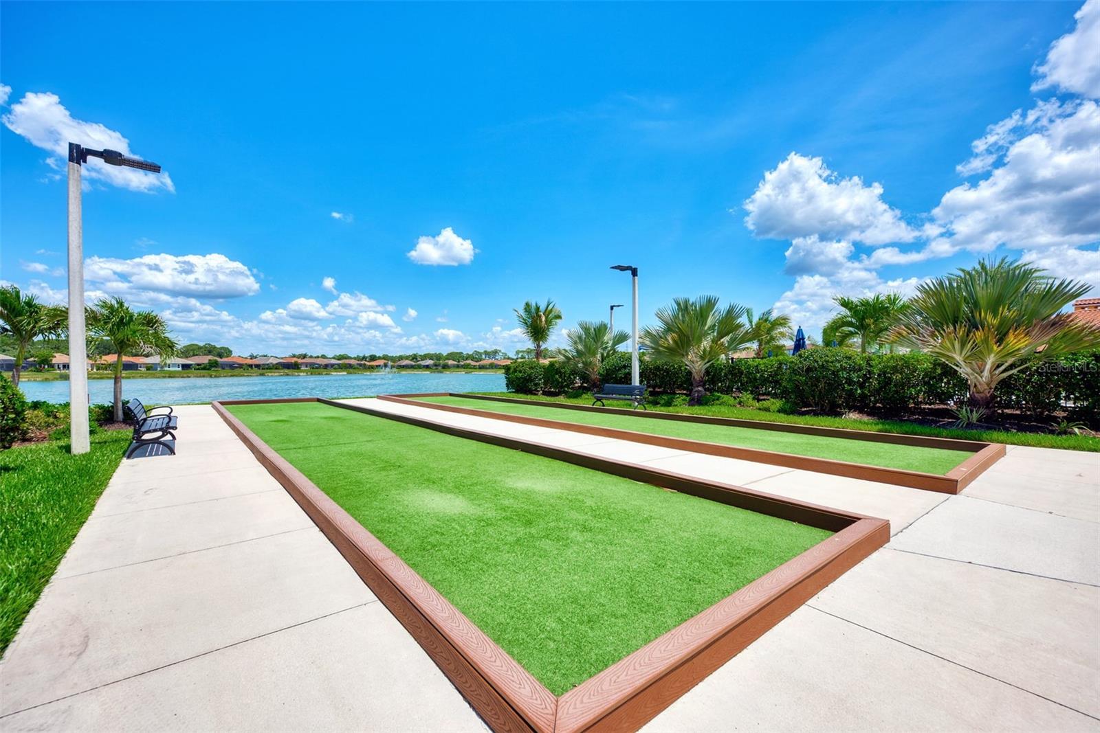 Image 61 of 90 For 11819 Sistine Lane