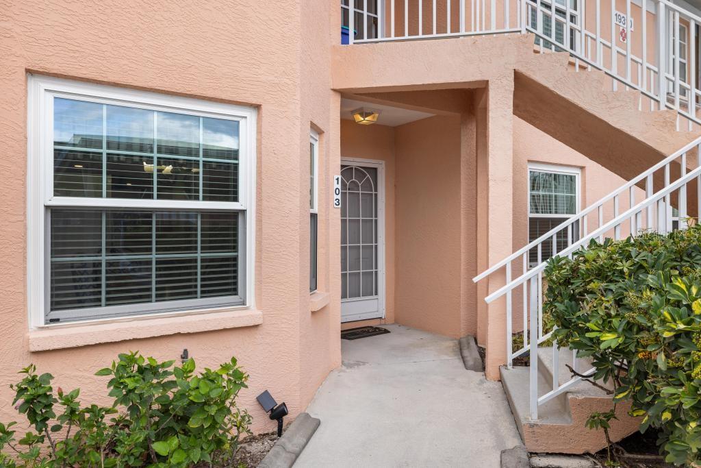 Image 33 of 46 For 19310 Water Oak Drive 103