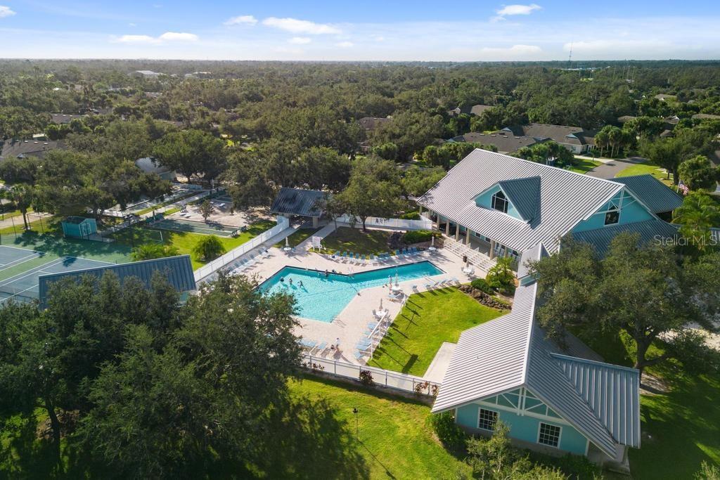 Image 39 of 46 For 19310 Water Oak Drive 103