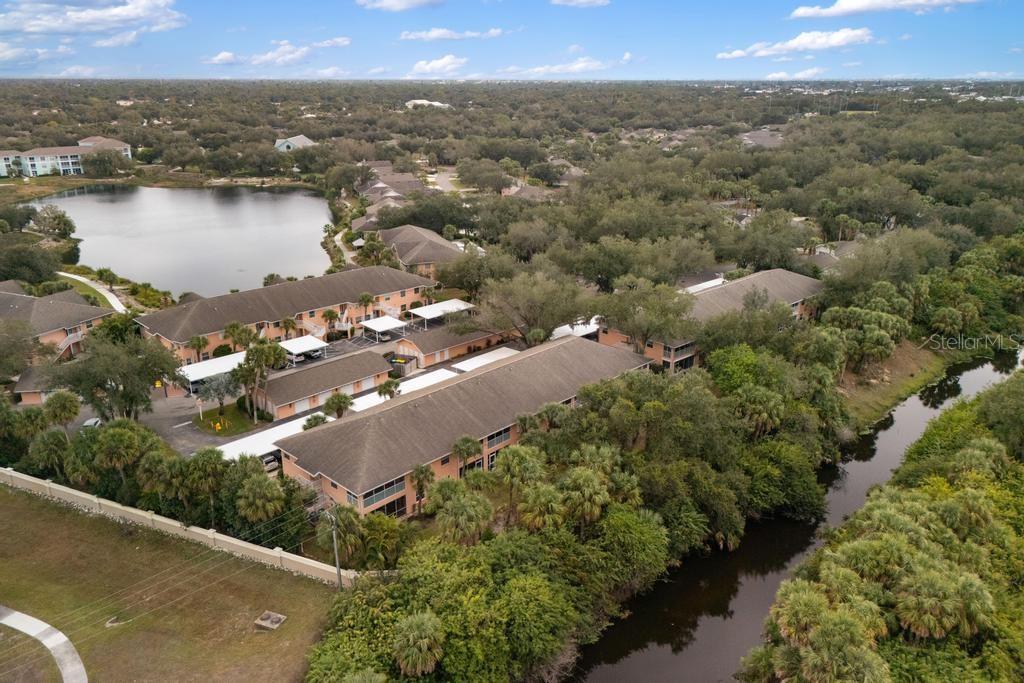 Image 5 of 46 For 19310 Water Oak Drive 103