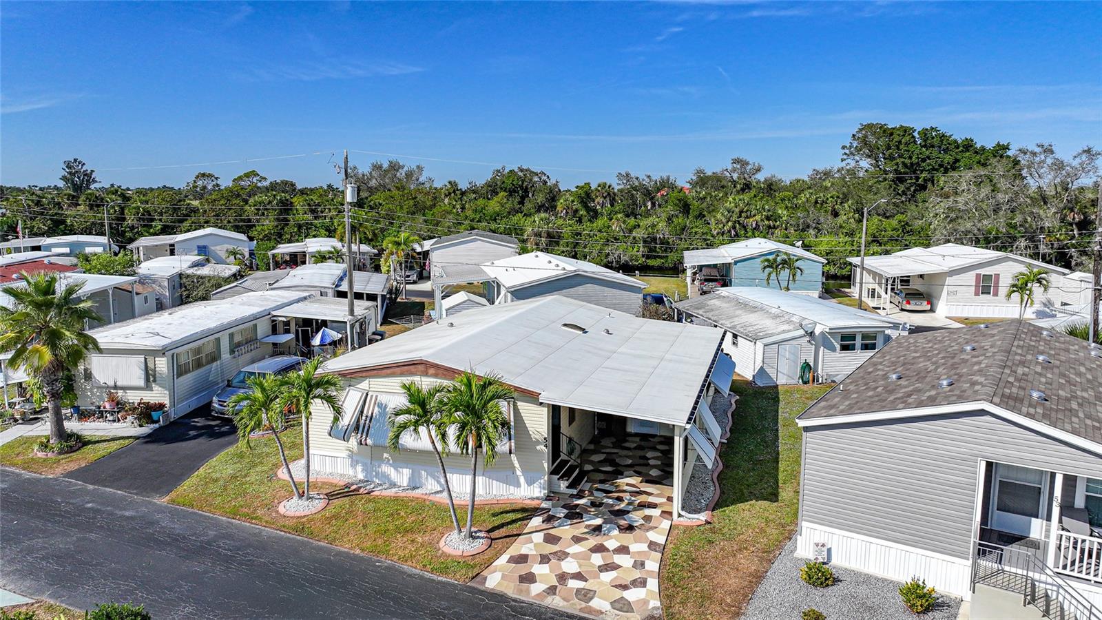 Image 2 of 28 For 10101 Burnt Store Road 54