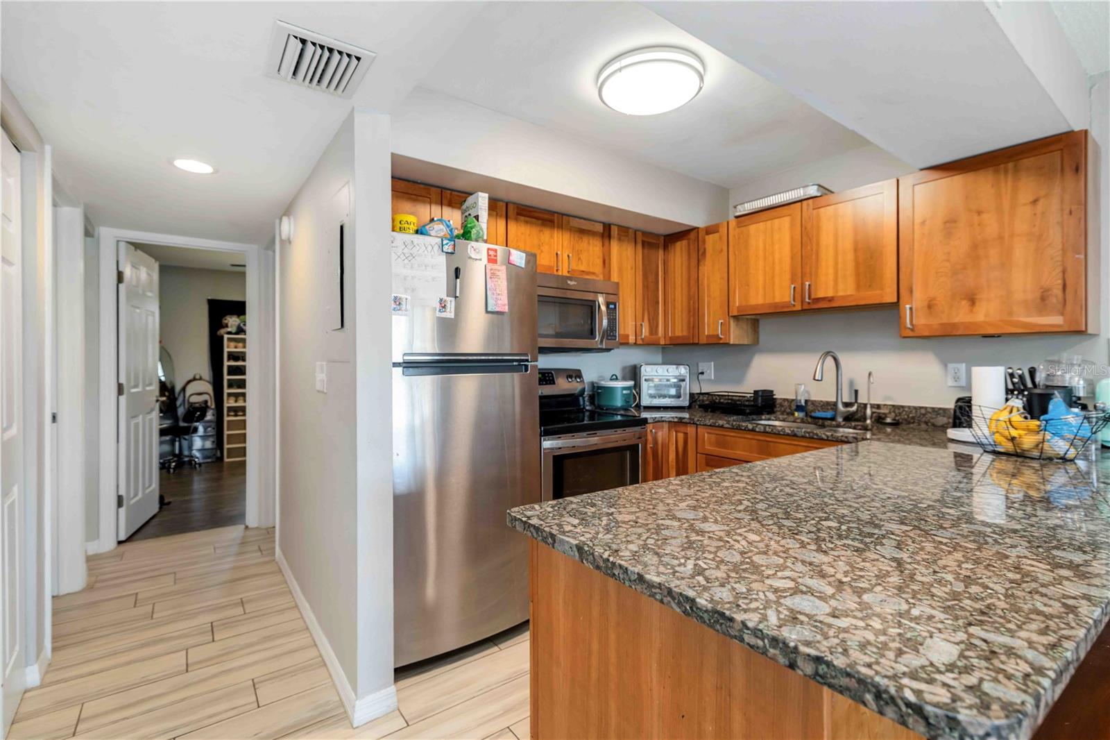 Image 12 of 32 For 5412 Swift Road 39