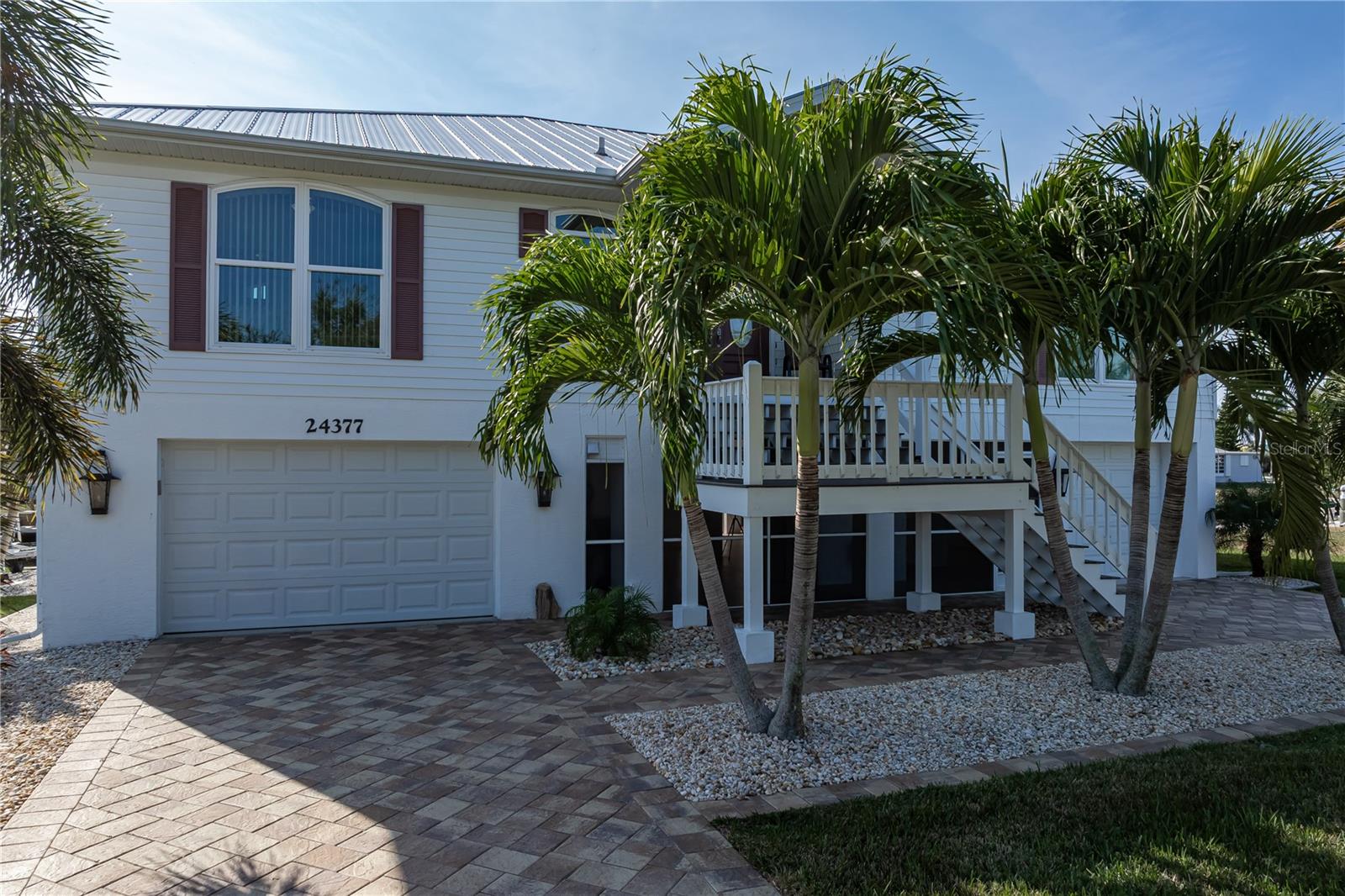 Image 17 of 75 For 24377 Treasure Island Boulevard