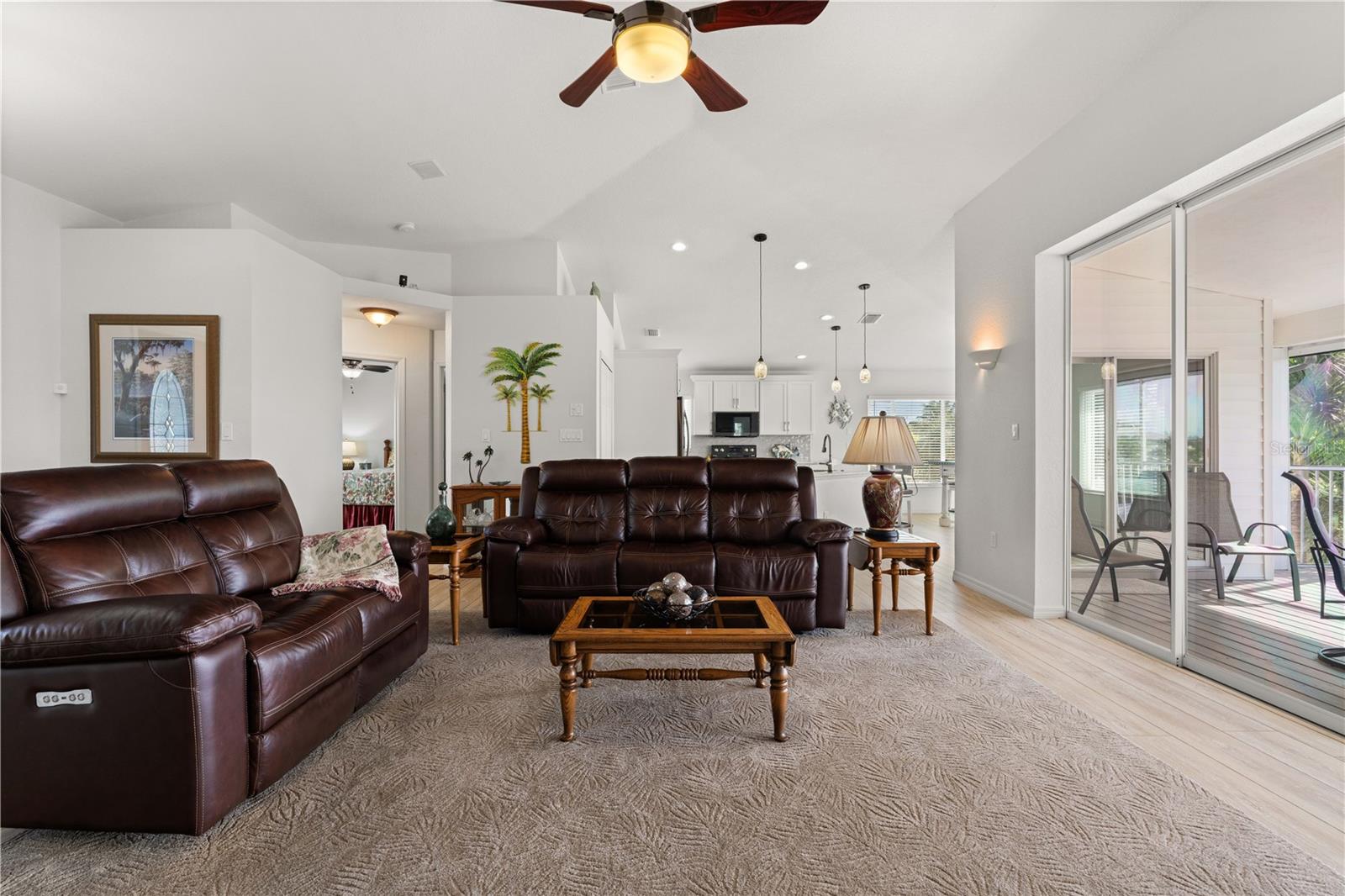 Image 21 of 75 For 24377 Treasure Island Boulevard