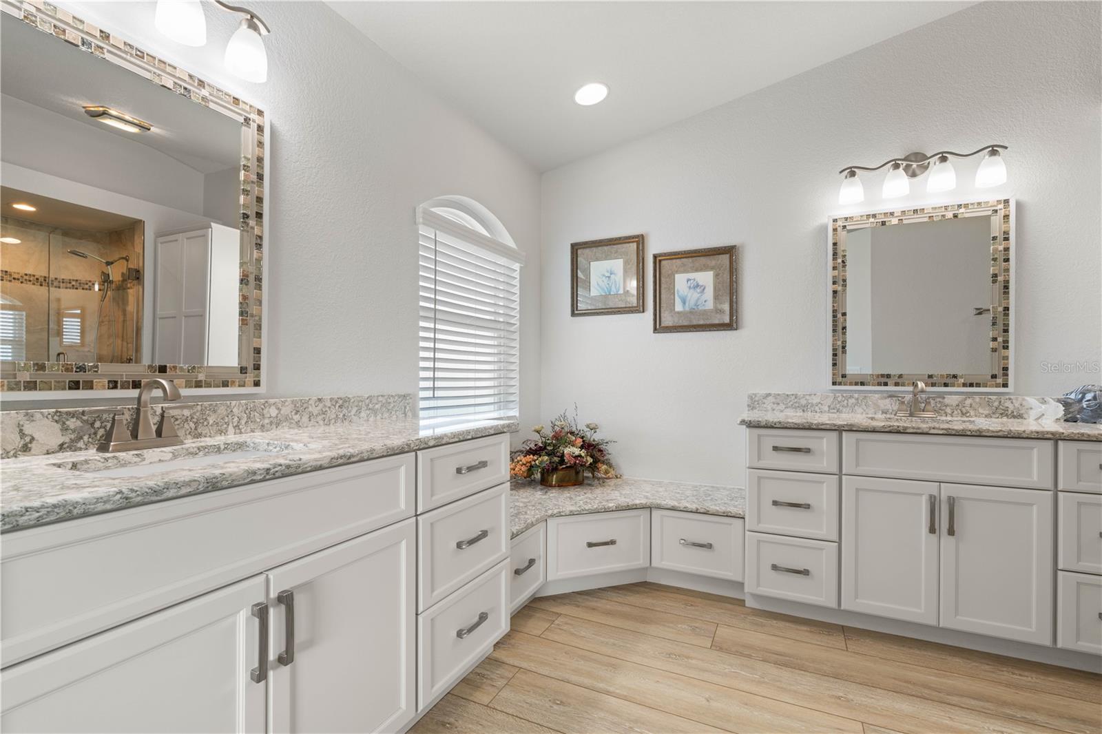 Image 36 of 75 For 24377 Treasure Island Boulevard