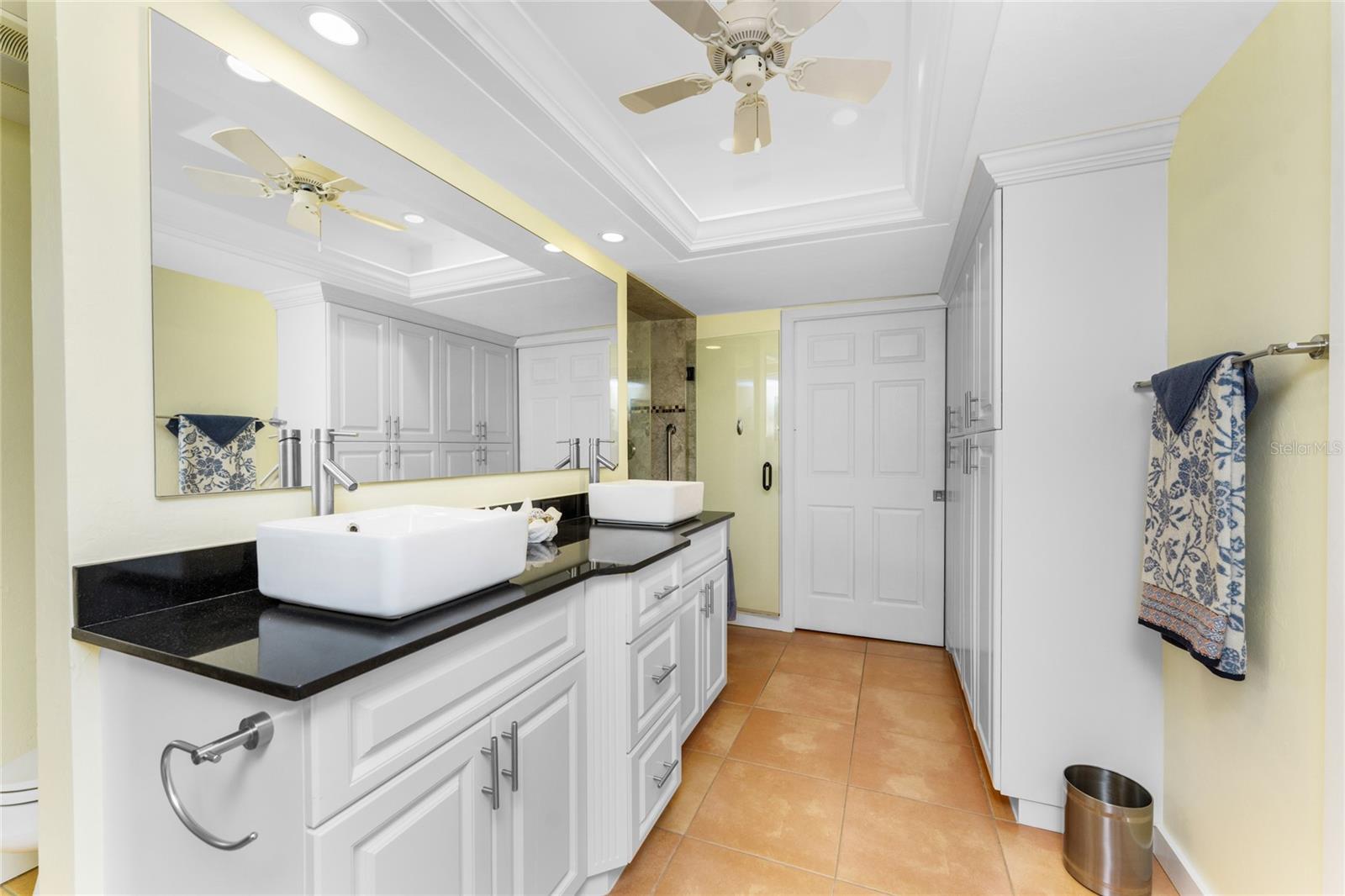 Image 34 of 79 For 3230 South Shore Drive 33b