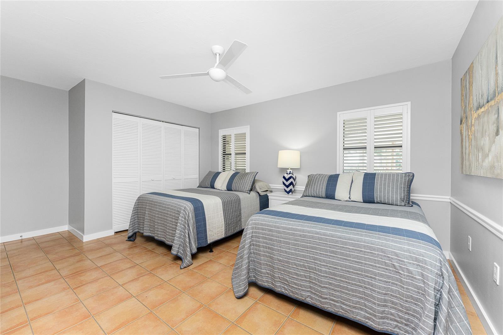 Image 40 of 79 For 3230 South Shore Drive 33b