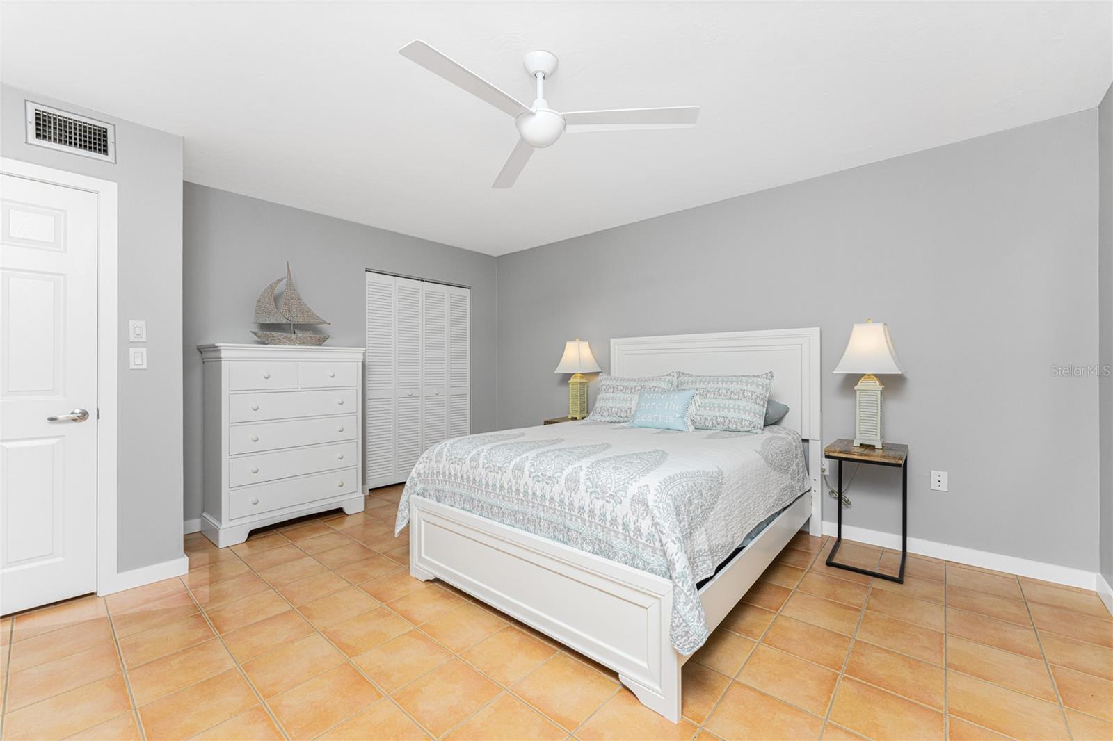 Image 42 of 79 For 3230 South Shore Drive 33b