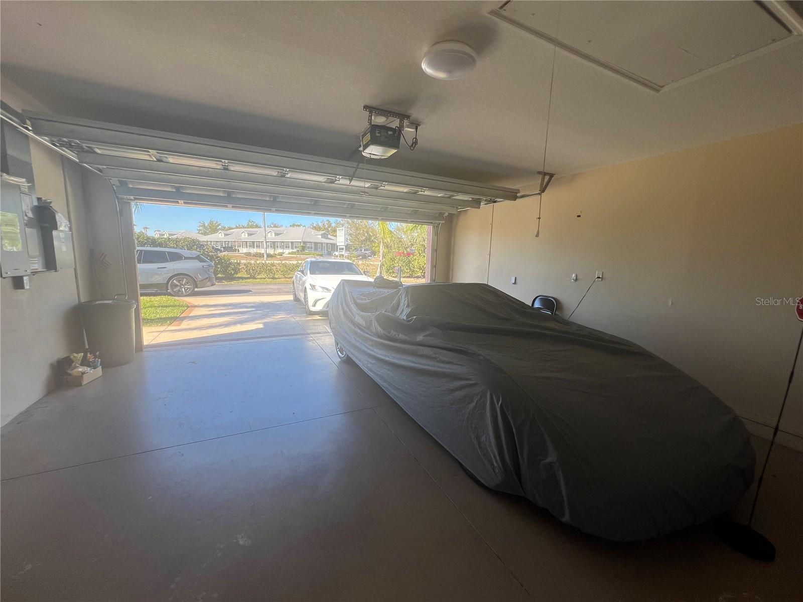 Image 27 of 36 For 12660 Lakeside Drive