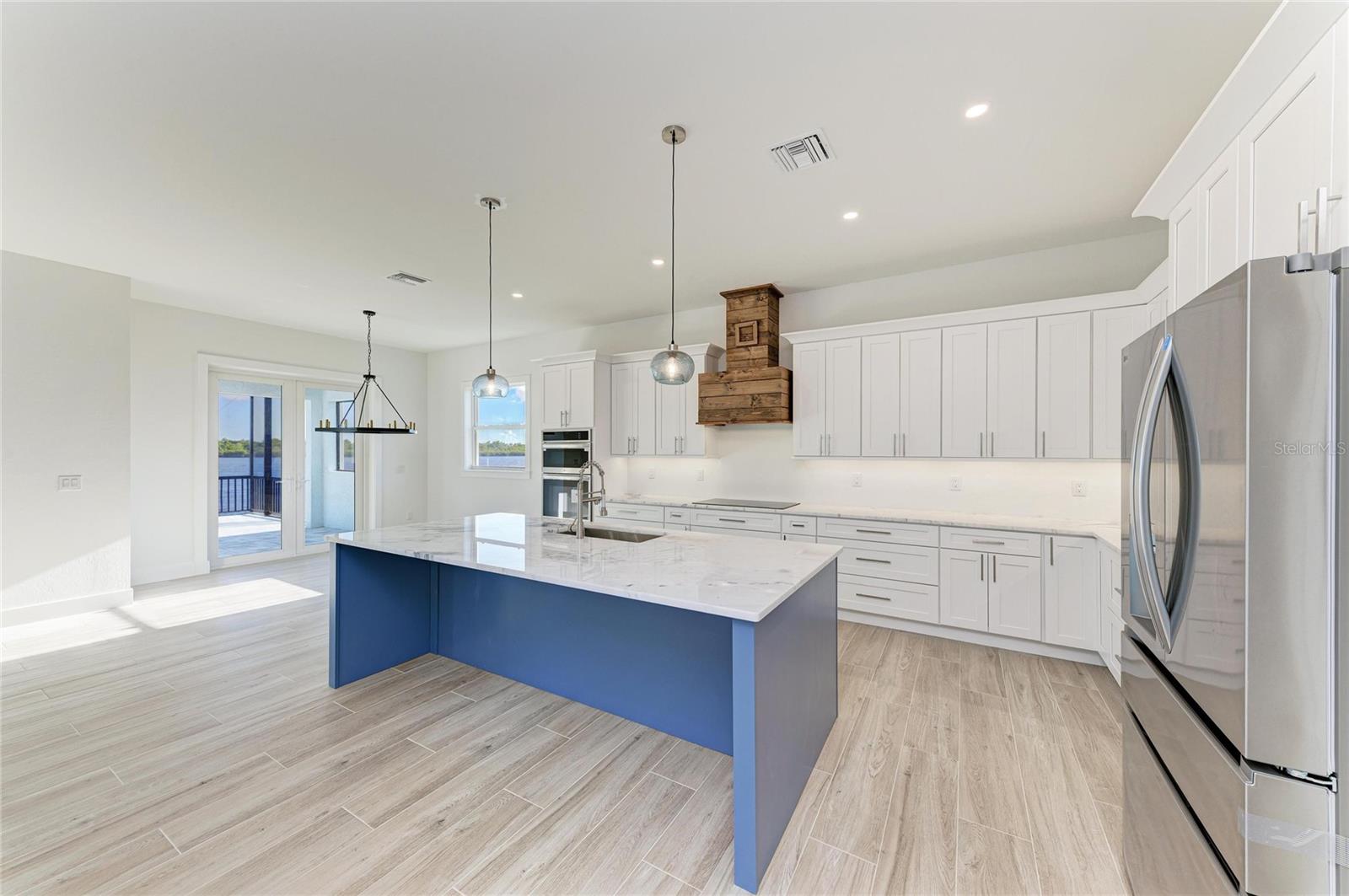 Image 21 of 72 For 3564 Peace River Drive