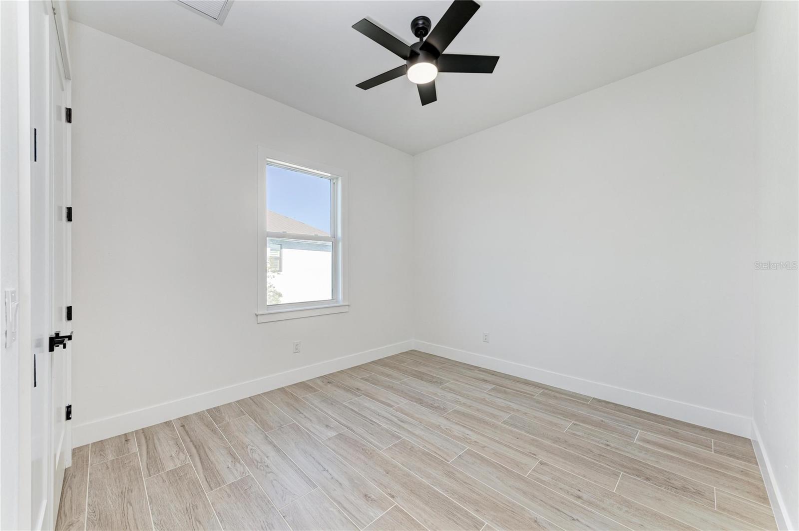 Image 52 of 72 For 3564 Peace River Drive