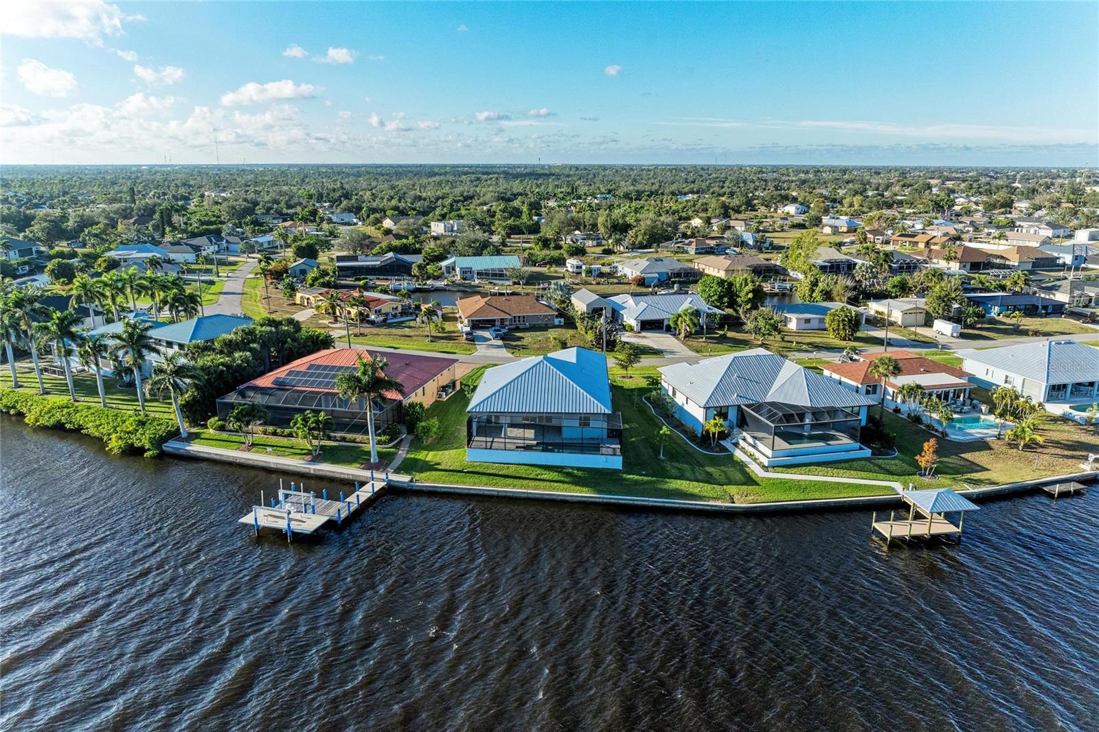 Image 7 of 72 For 3564 Peace River Drive