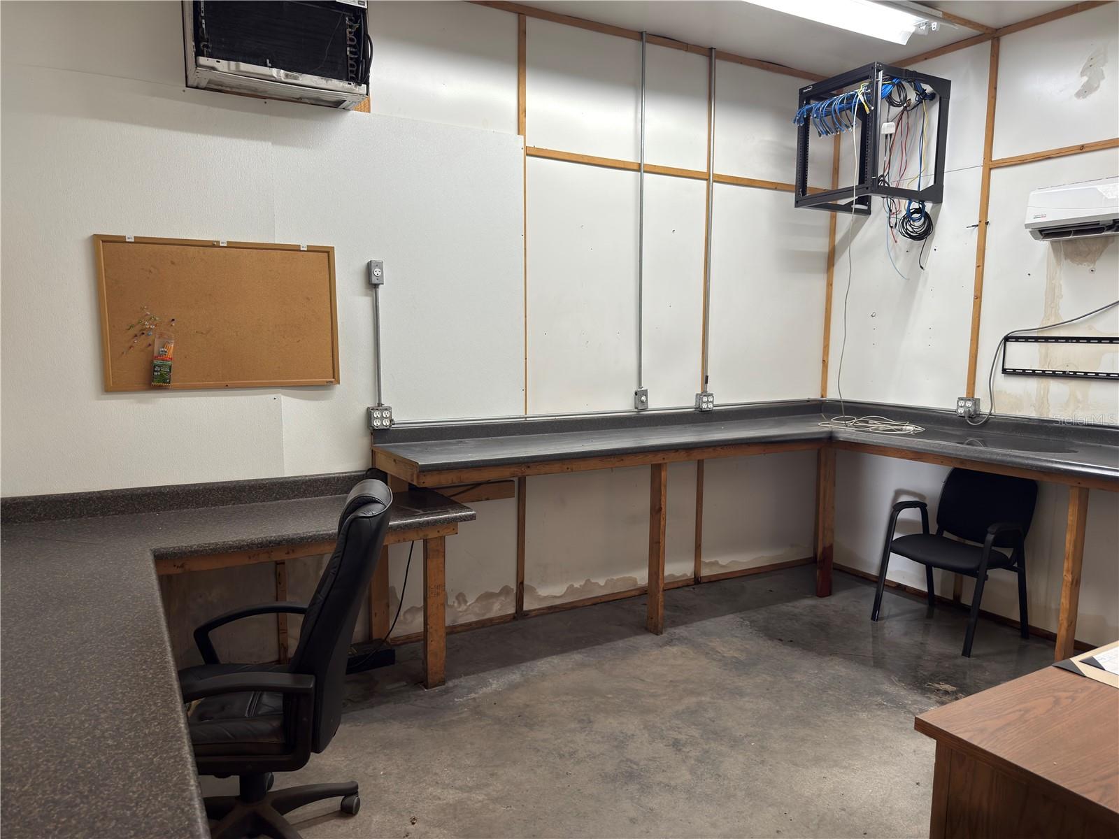 Image 7 of 10 For 5469 Williamsburg Drive