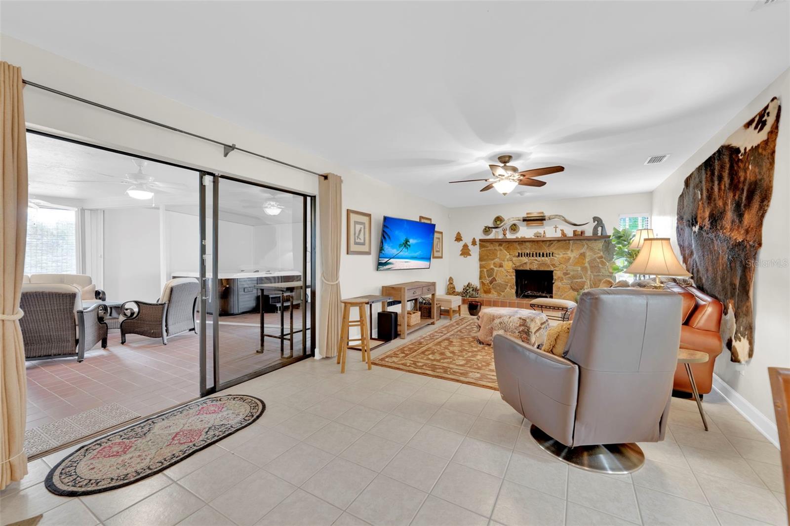 Image 17 of 42 For 14501 Old Olga Road