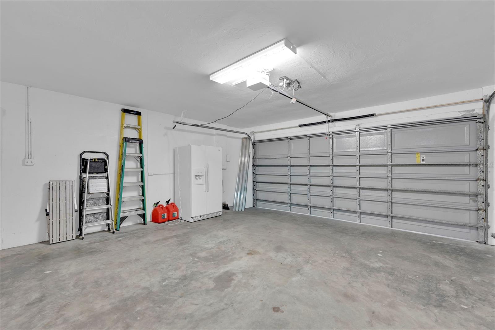 Image 36 of 42 For 14501 Old Olga Road