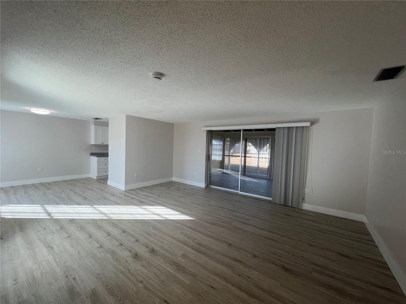 Image 3 of 24 For 22328 Yonkers Avenue