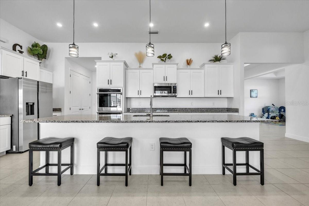 Image 10 of 44 For 2833 Gleason Parkway