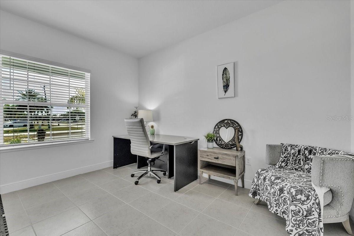 Image 33 of 44 For 2833 Gleason Parkway